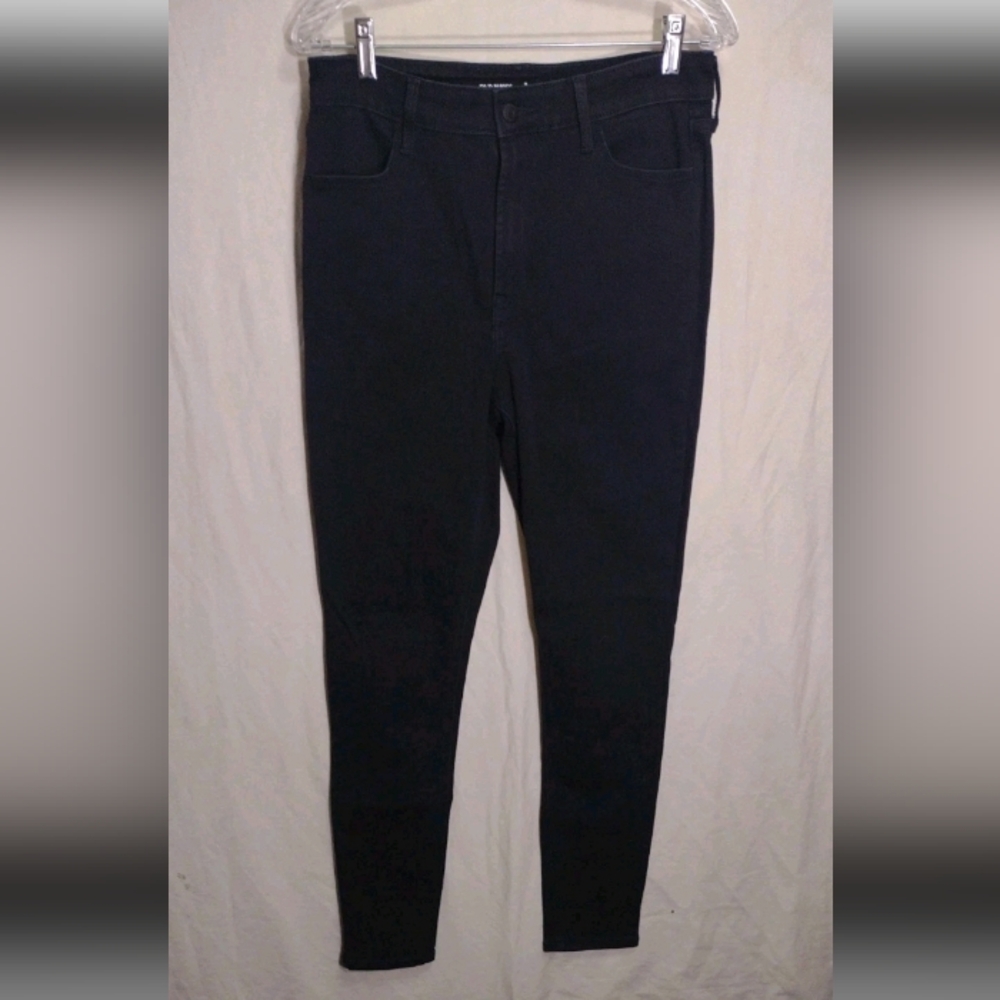 Old Navy Black High Rise Super Skinny Jeans Size 8 Tall